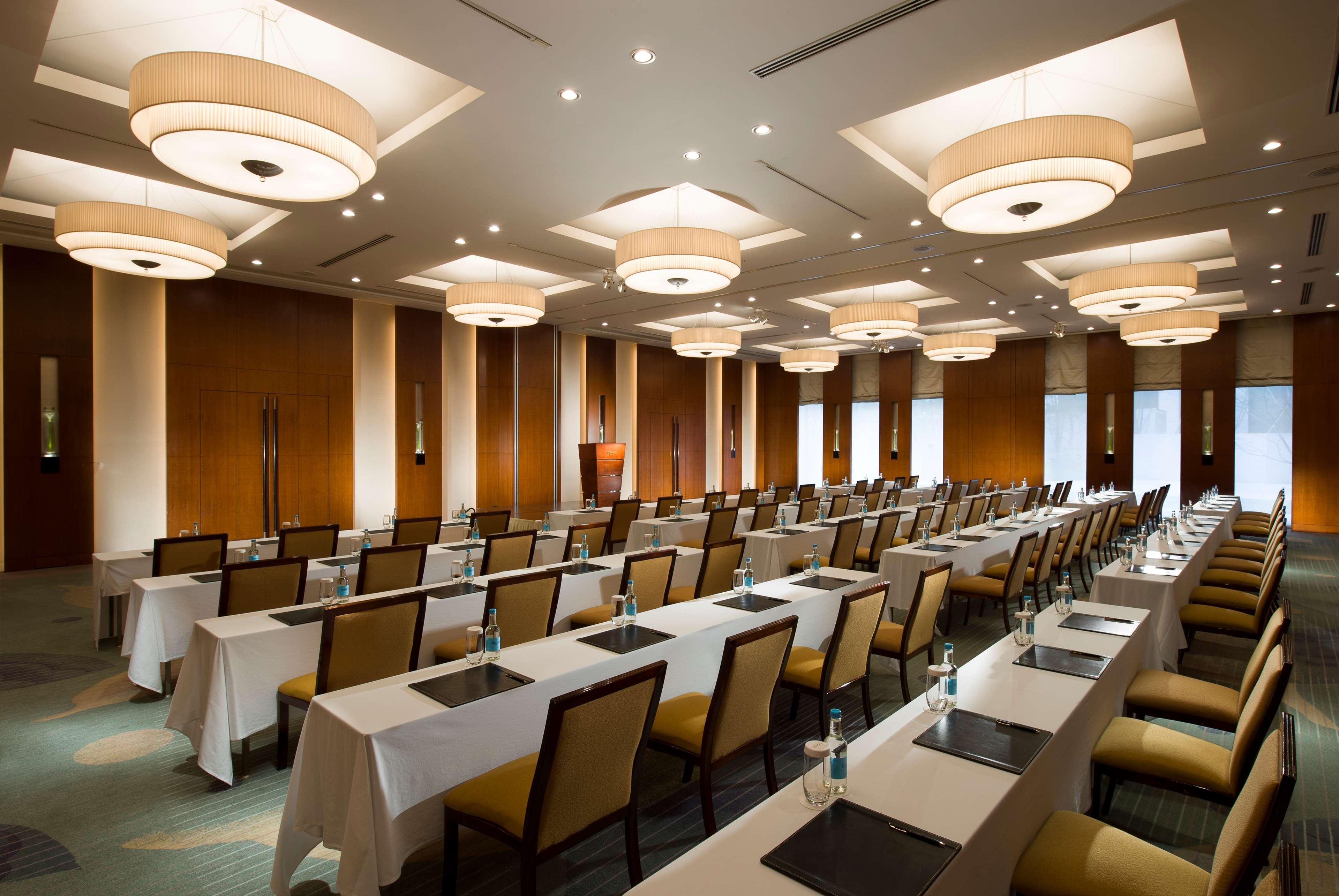 Conrad Tokyo Hotel Üzleti fotó