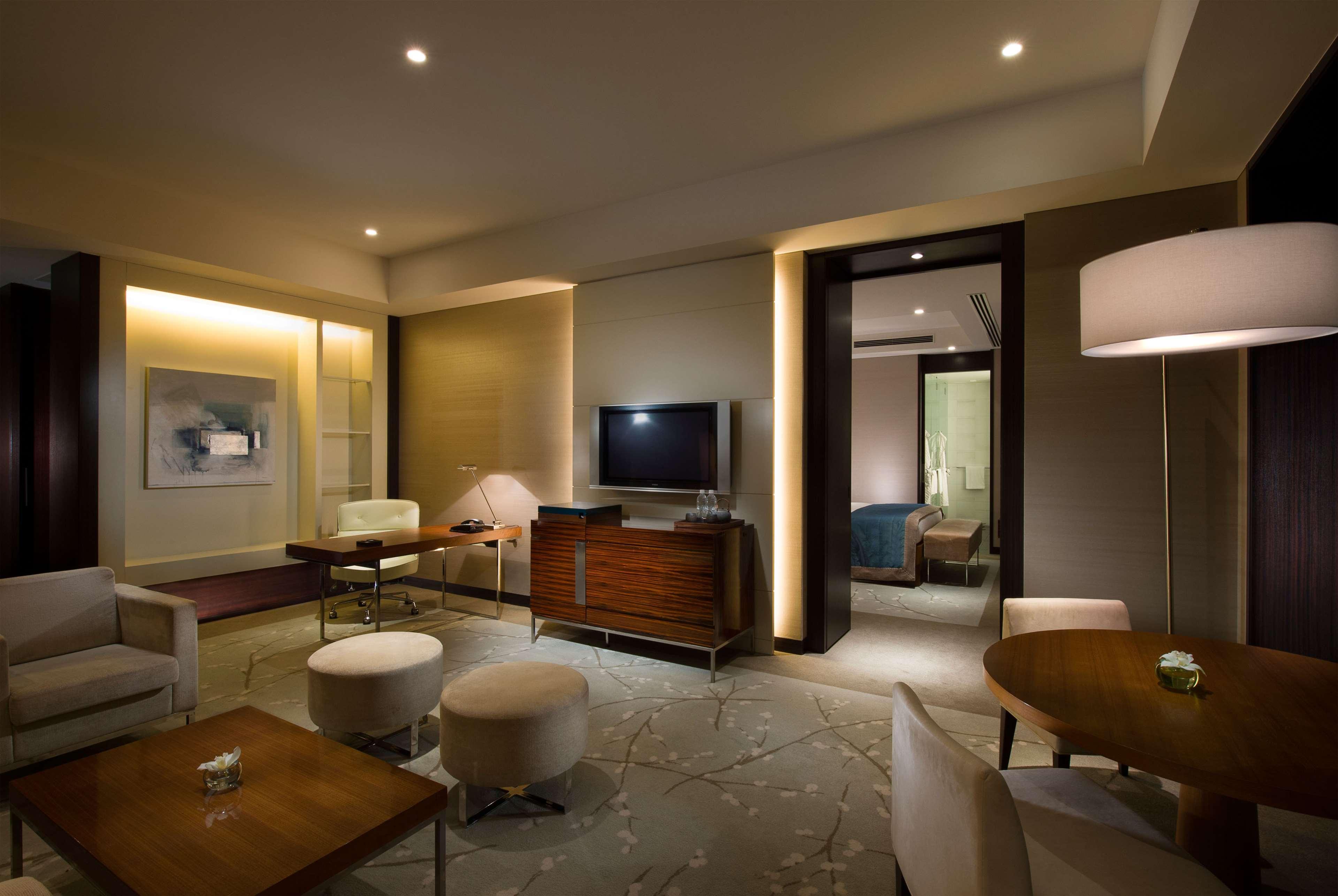 Conrad Tokyo Hotel Kültér fotó
