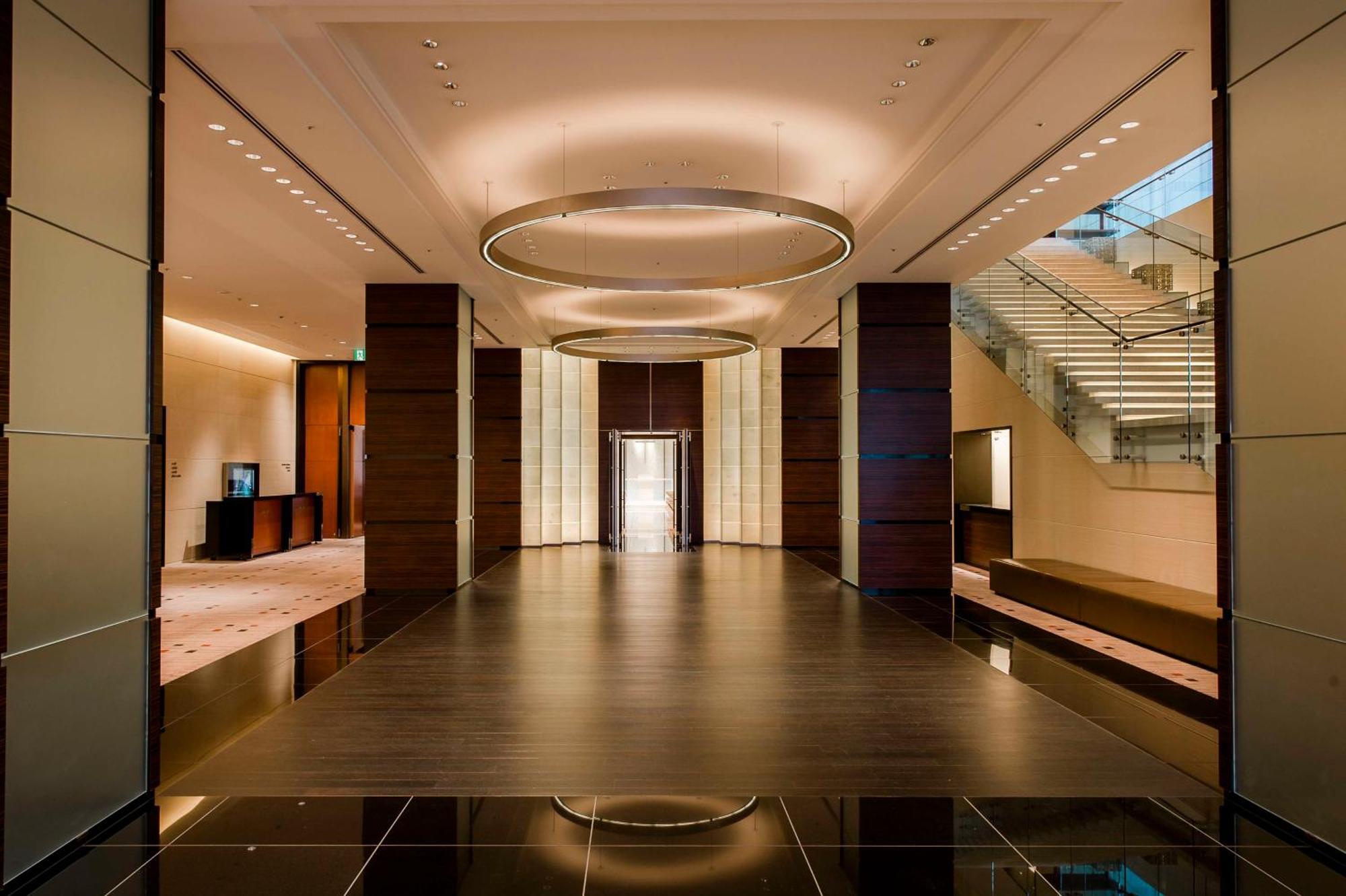 Conrad Tokyo Hotel Kültér fotó