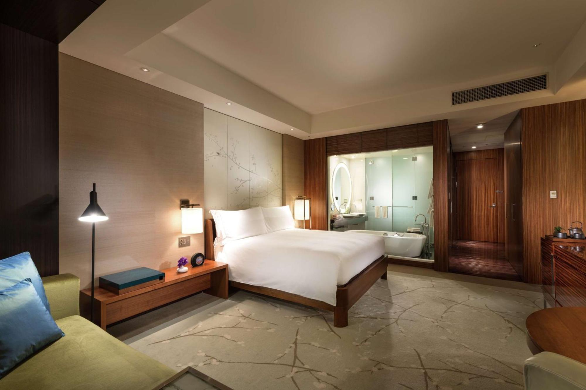 Conrad Tokyo Hotel Kültér fotó